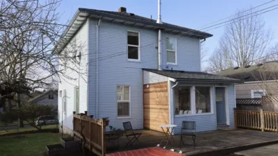 thumbnail - S2:E9 Historic Home Rescue