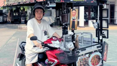 thumbnail - S1:E3 Episode 3