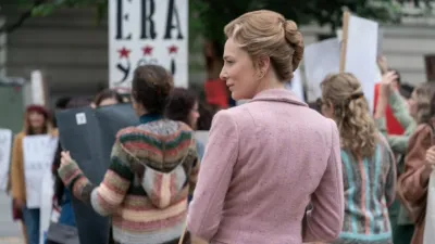 thumbnail - S1:E1 Phyllis