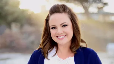 thumbnail - S1:E2 Stage 2: All About Amanda