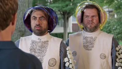 thumbnail - S3:E2 Digging Up The Past