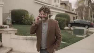 thumbnail - S4:E1 Cat People