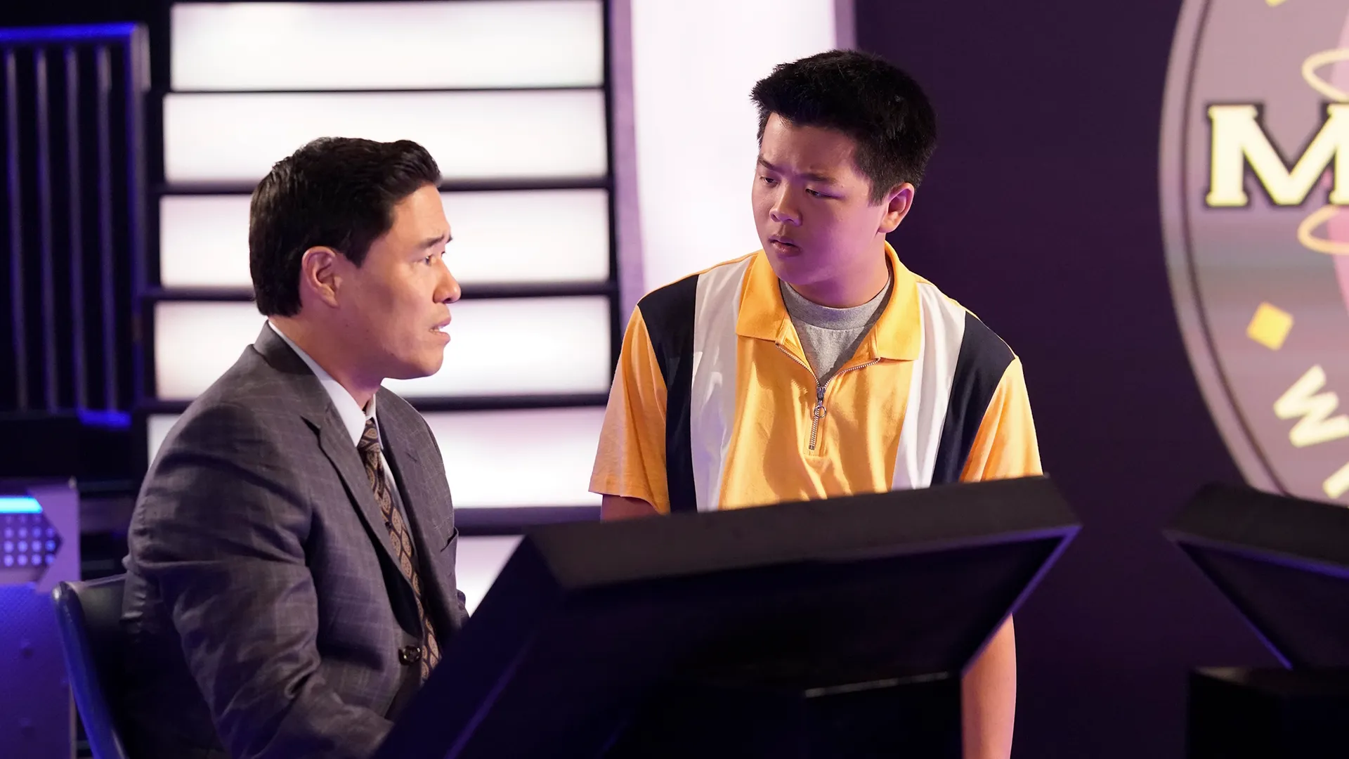 thumbnail - S6:E9 Lou Wants to be A Millionaire