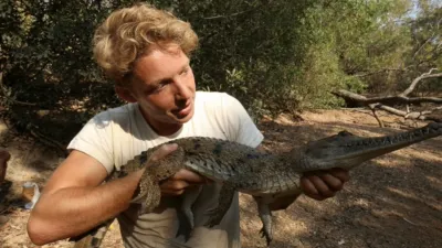 thumbnail - S1:E3 Battle Of The Crocs