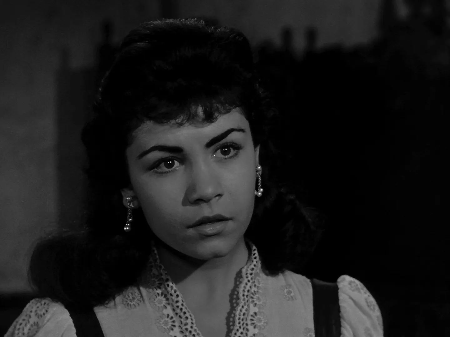 thumbnail - S2:E21 The Missing Father