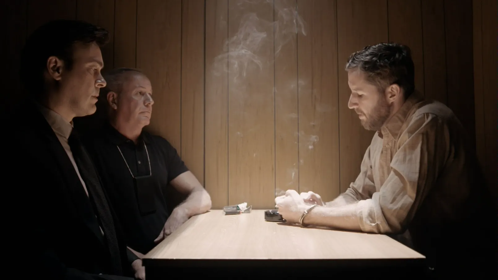 thumbnail - S9:E19 12 Years a Fugitive