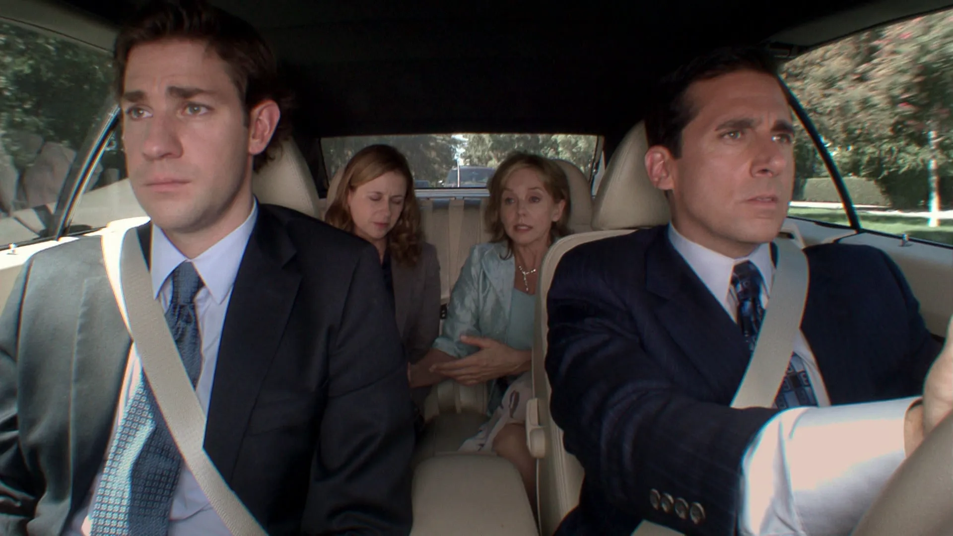 thumbnail - S6:E9 Double Date