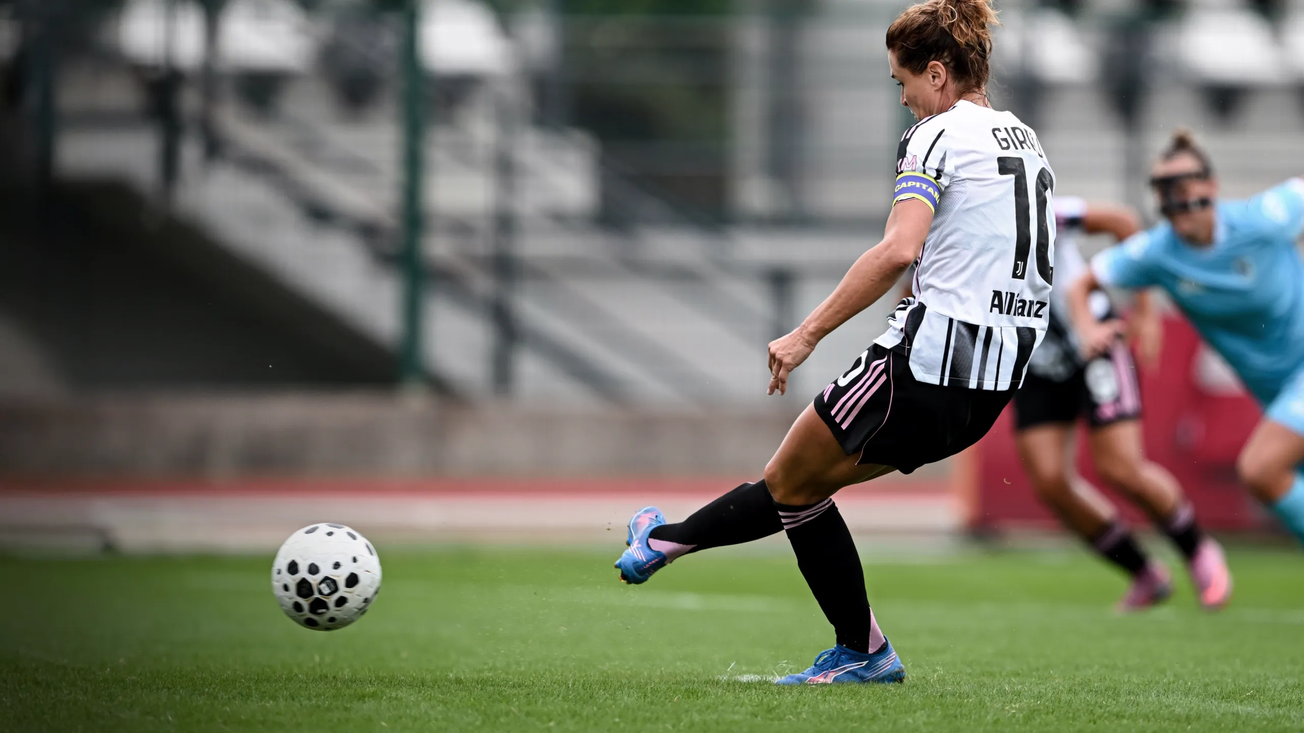 UEFA WCL Resumen Completo: Juventus - Benfica