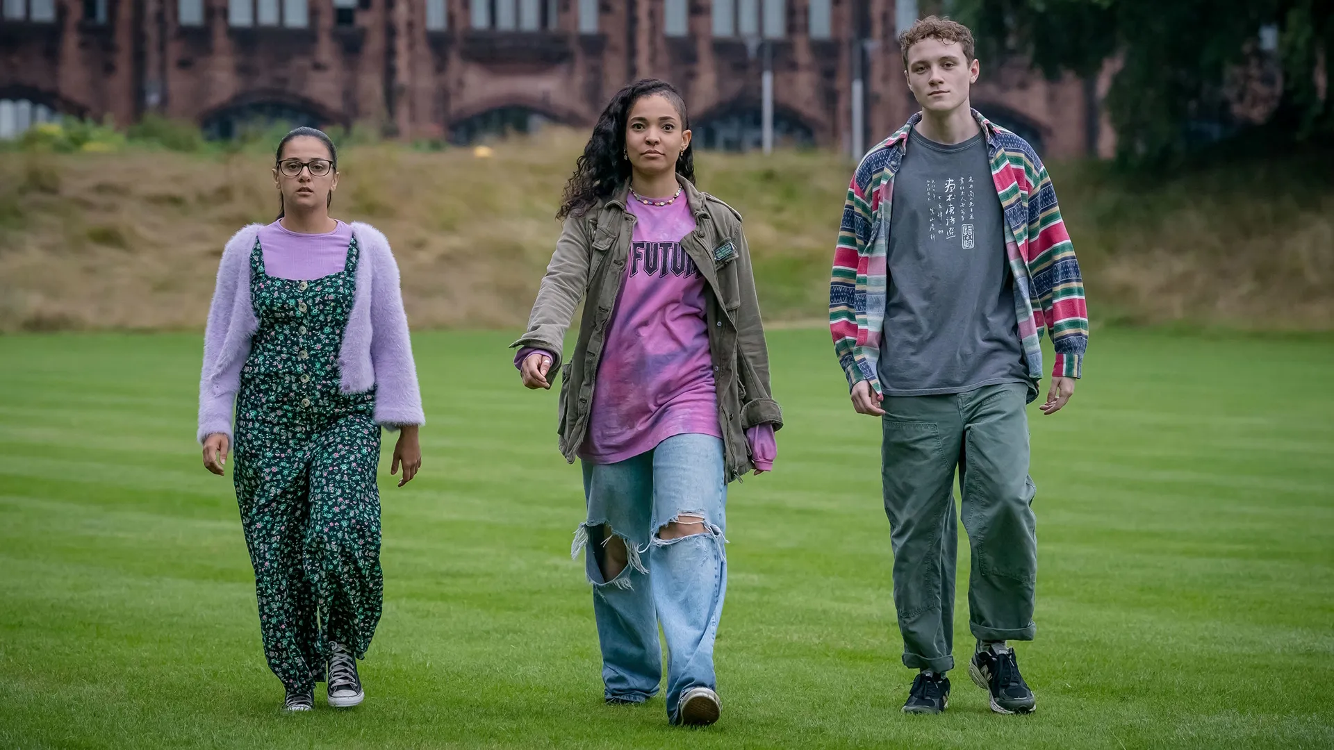 thumbnail - S1:E7 No Man Left Behind