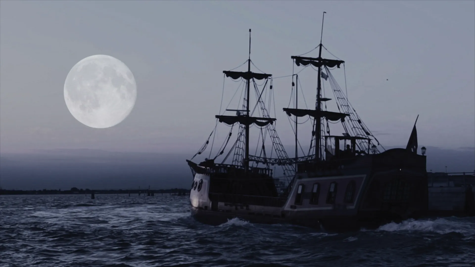 thumbnail - S4:E8 Blackbeard's Lost Treasure