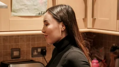 thumbnail - S2:E4 The Things You Do for Love