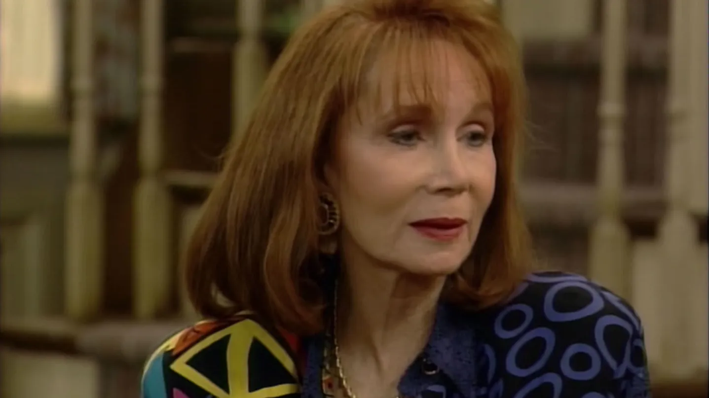 thumbnail - S8:E2 An Affair to Forget