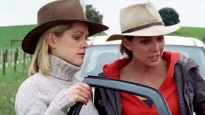 thumbnail - S8:E4 Nowhere to Hide