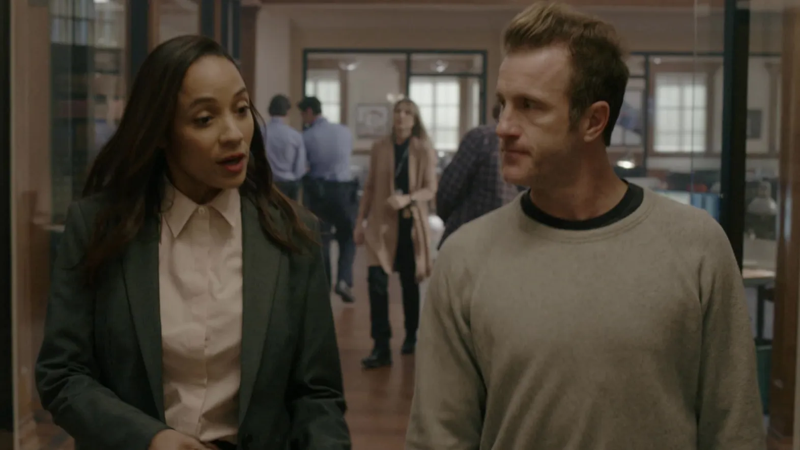 thumbnail - S1:E3 Zoey