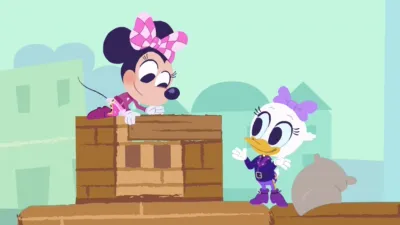 thumbnail - S2:E1 London Bridge Is Falling Down