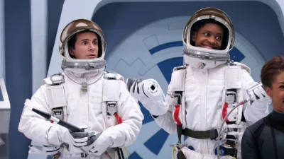 thumbnail - S4:E23 Space Colony, Part 1