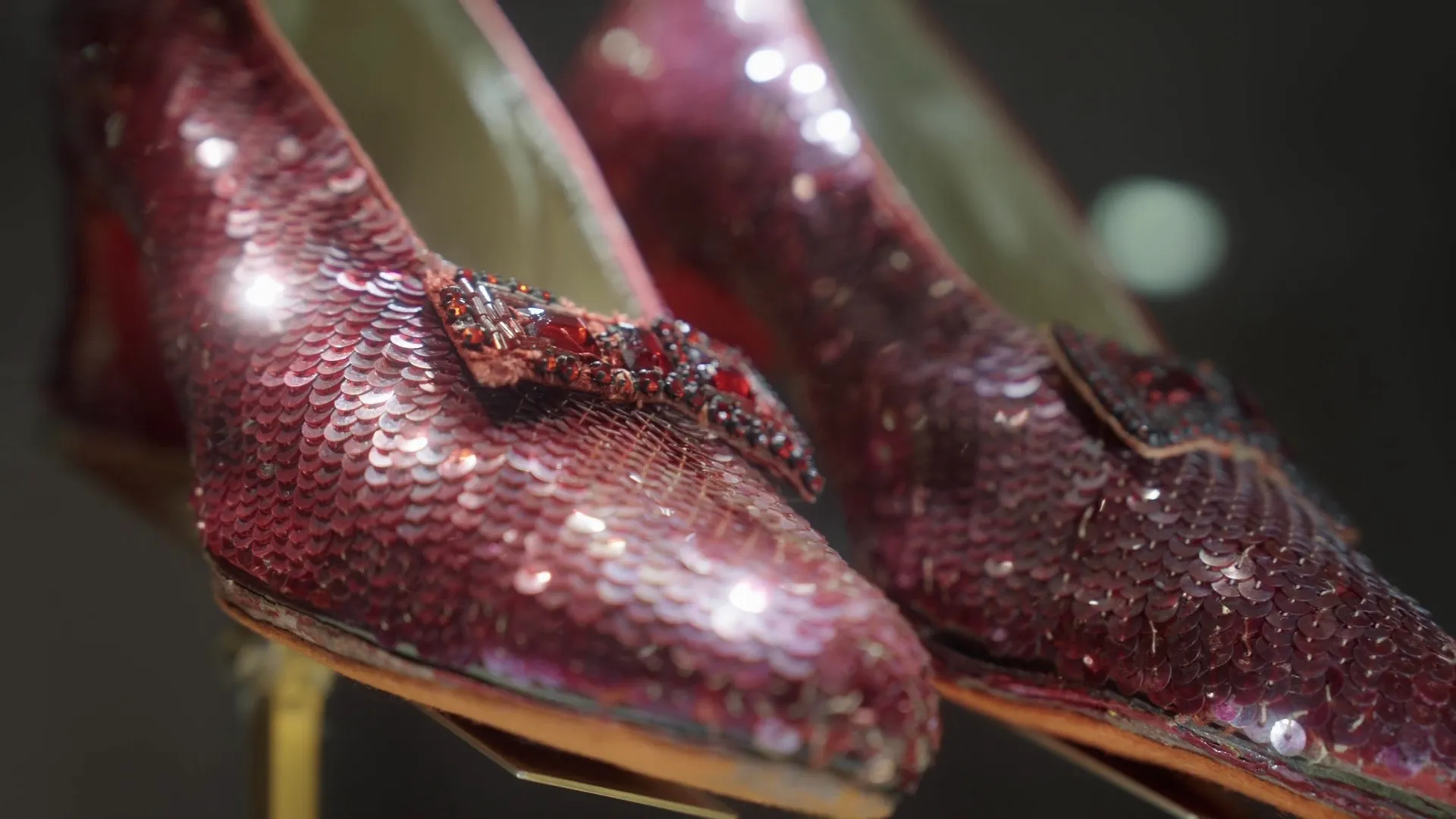 thumbnail - Ruby Red Handed: Stealing America's Most Famous Pair of Shoes