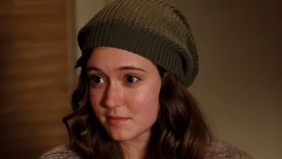 thumbnail - S3:E12 Gone