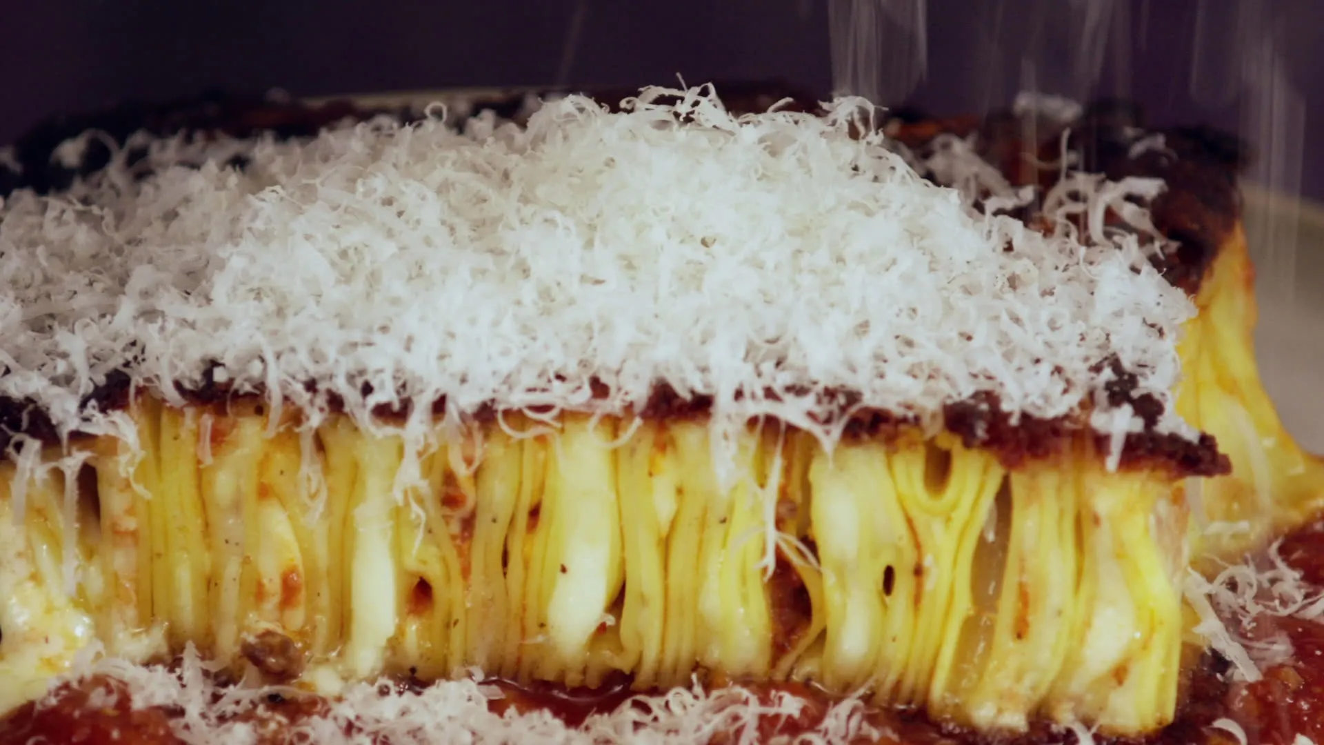 thumbnail - S3:E5 Live Laugh Lasagna