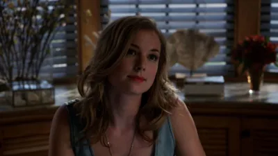 thumbnail - S4:E1 Renaissance