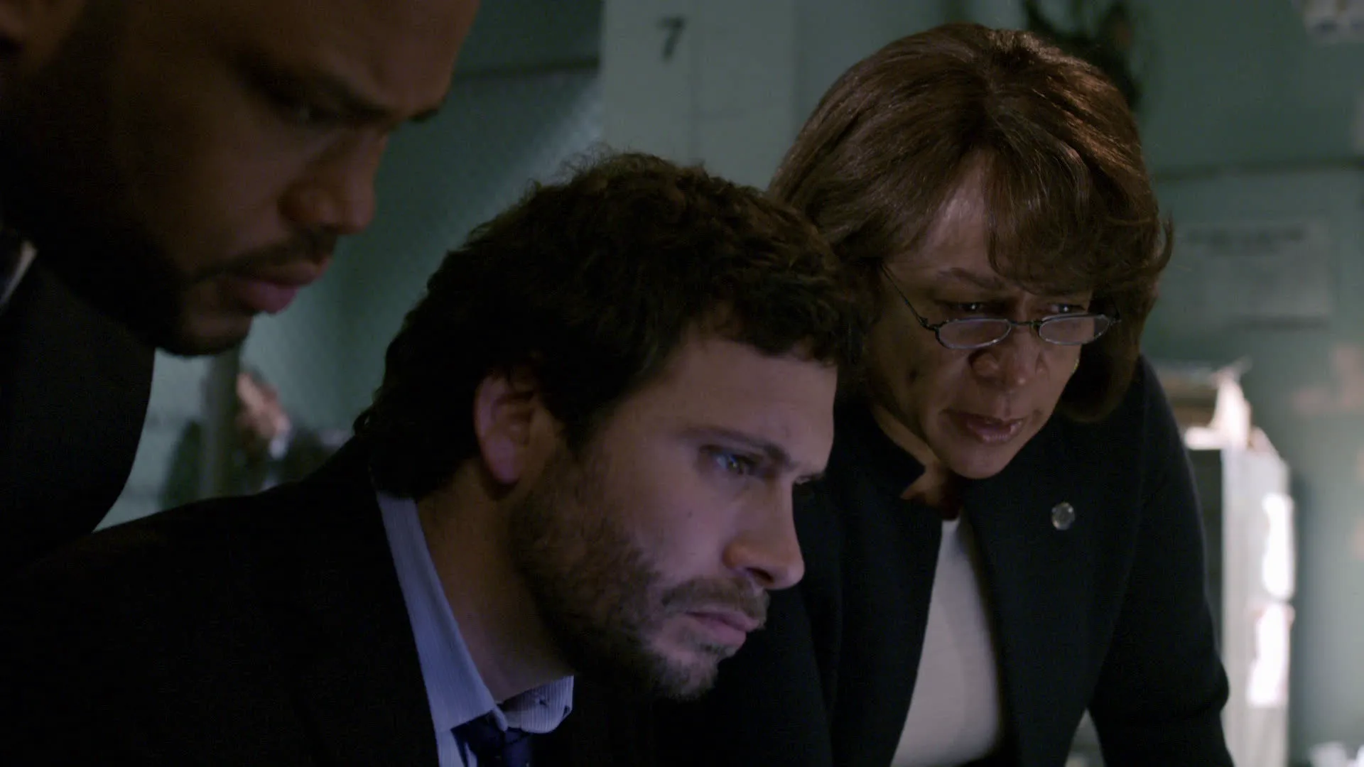 thumbnail - S20:E7 Boy Gone Astray