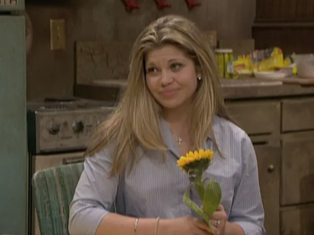 thumbnail - S7:E9 The Honeymoon is Over