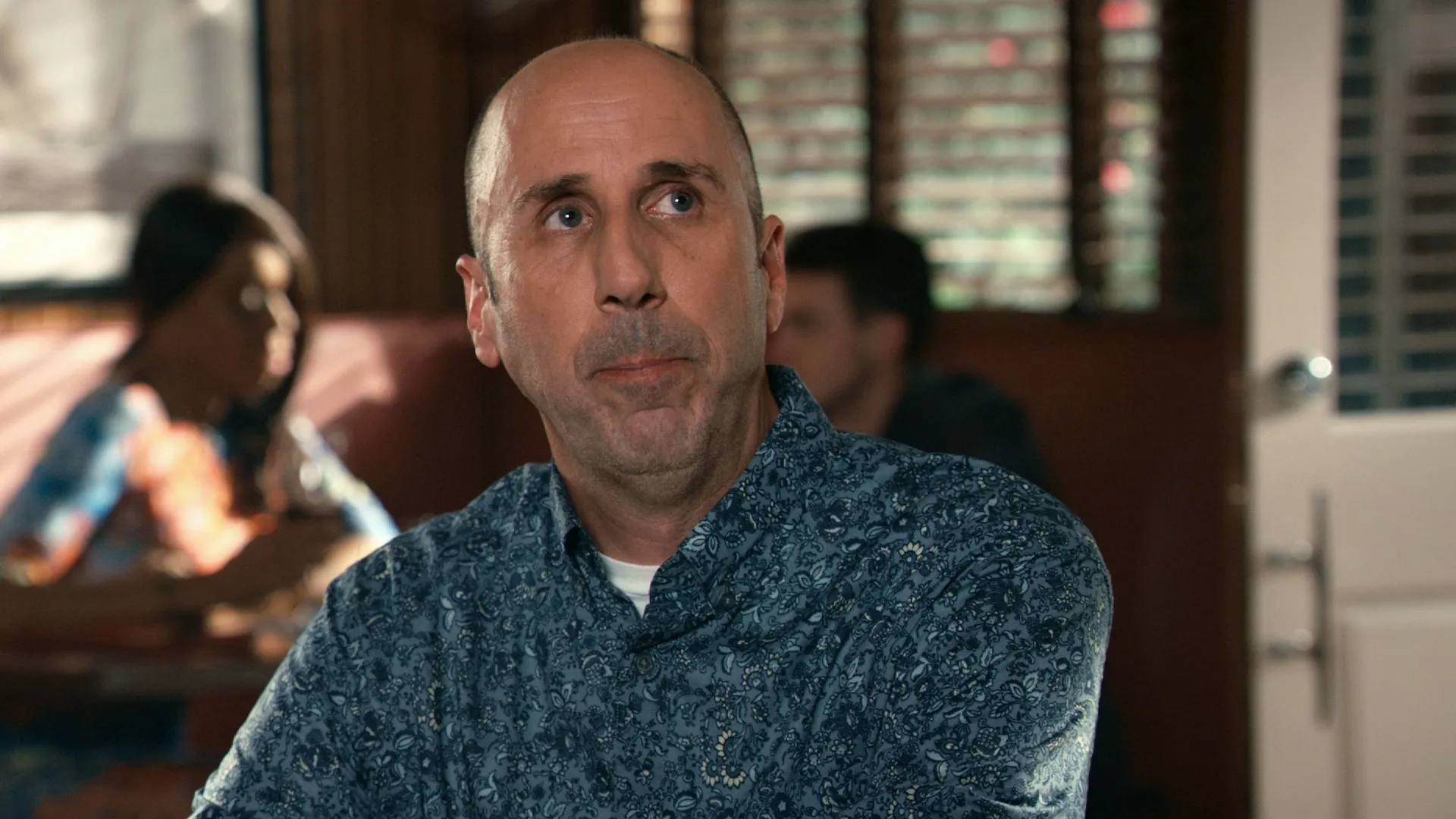 thumbnail - S6:E12 A Two Story Town