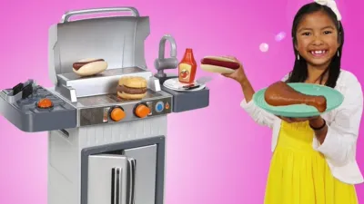 thumbnail - S2:E13 Wendy and Emma's Delicious Deliveries!