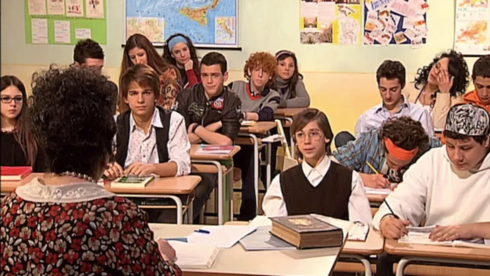 thumbnail - S6:A23 Quelli dell'Intervallo (Musical Version)