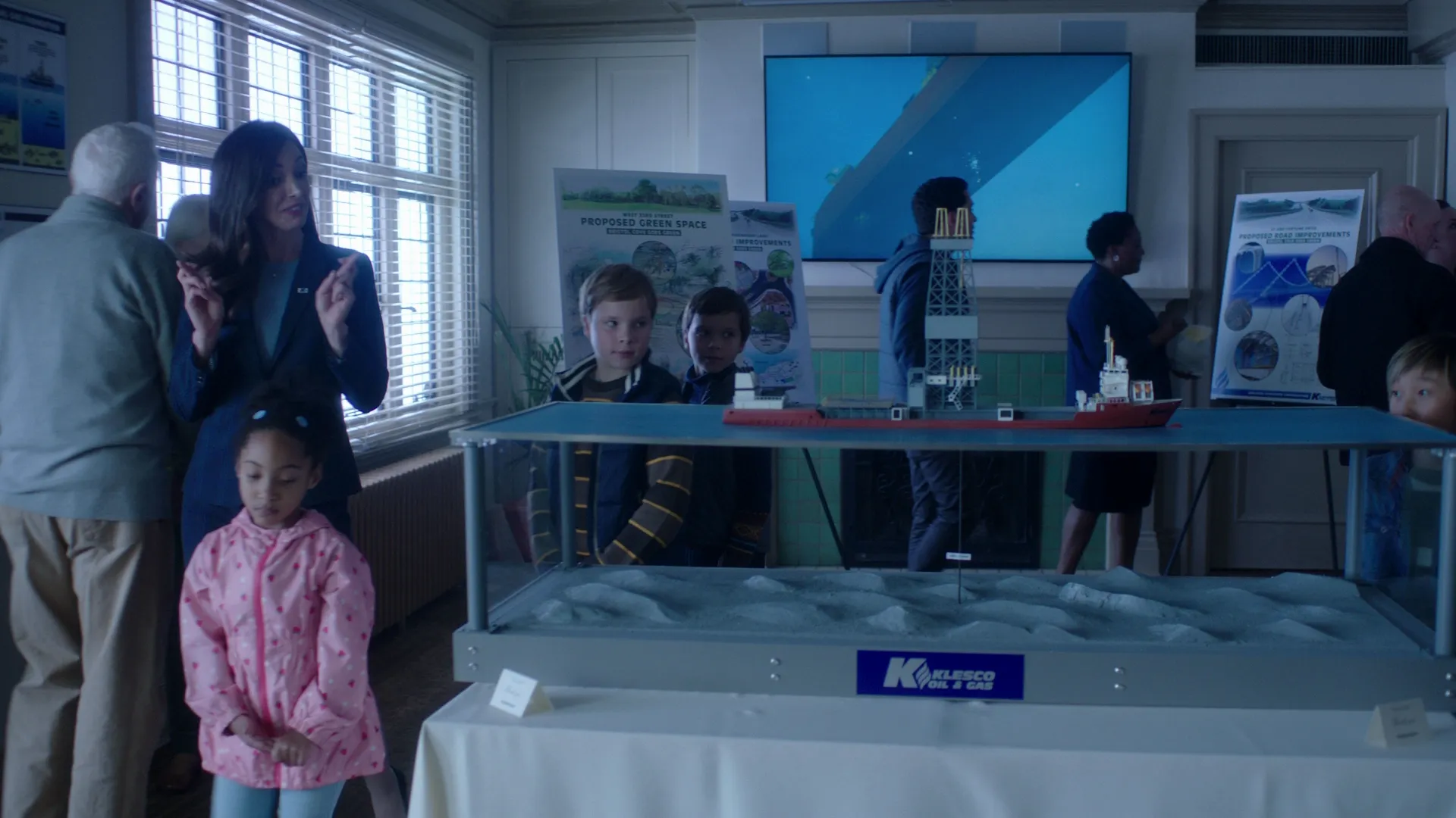 thumbnail - S2:E8 Leverage