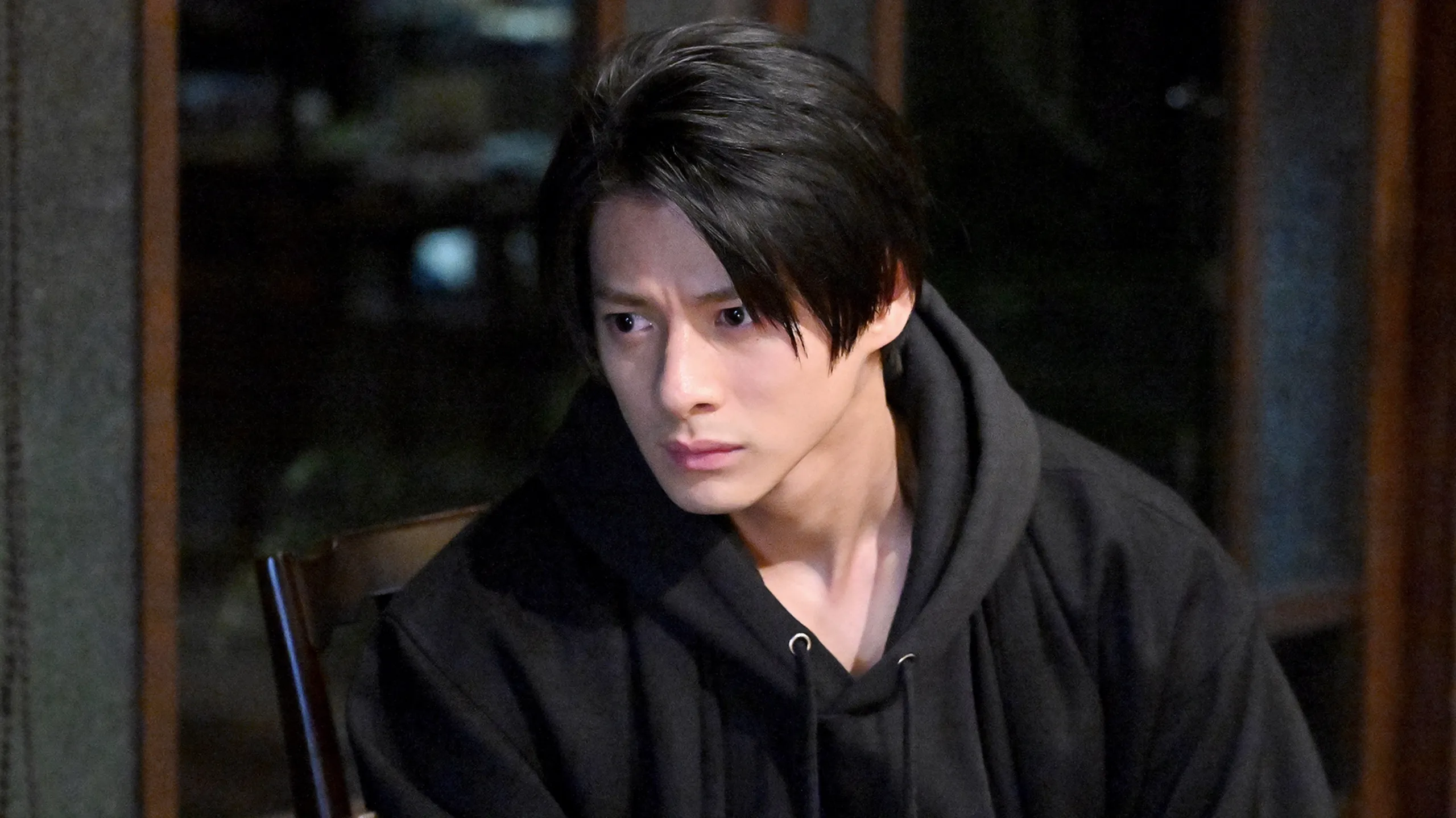 thumbnail - S1：第1話「＃１ 詐欺師を騙す詐欺師－涙の激闘、開幕！」