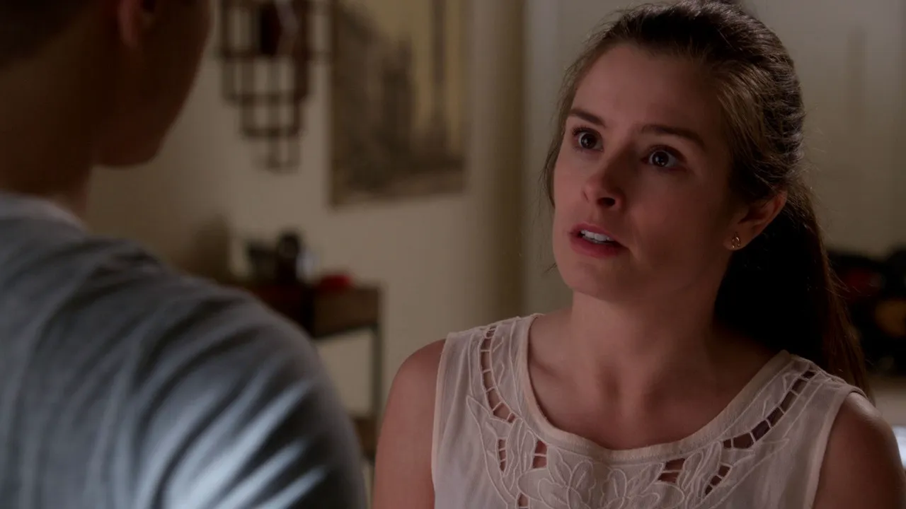 thumbnail - S4:E12 How Does a Girl Like You Get to Be a Girl Like You