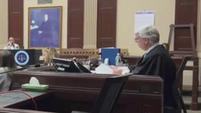 thumbnail - S8:E17 Court Cam - 817