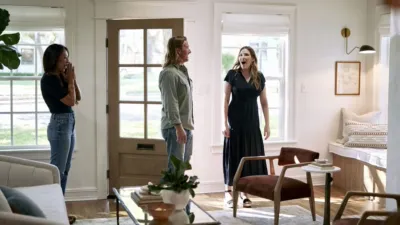 thumbnail - S1:E7 From Beach to Woodsy Cottage