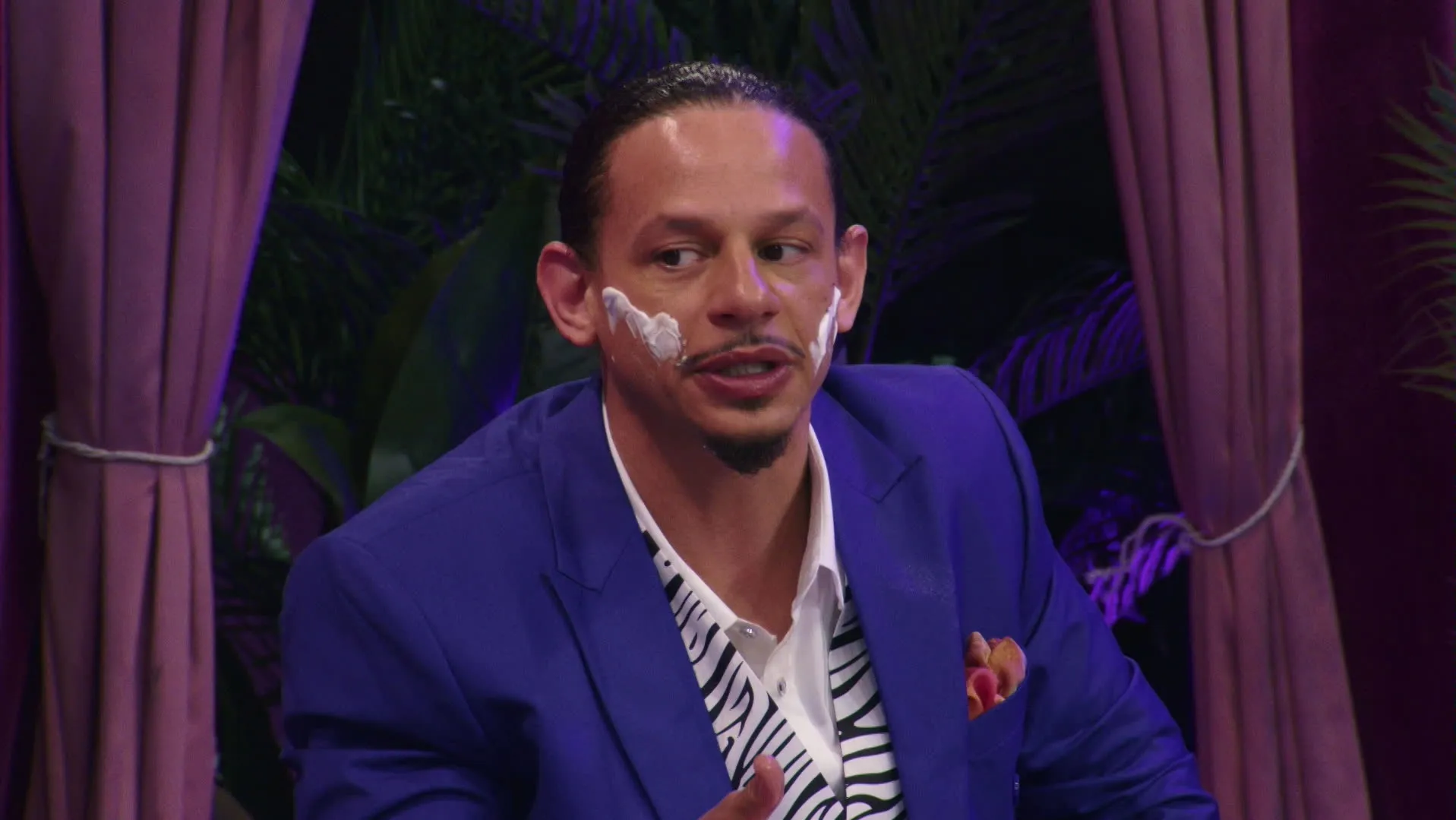 thumbnail - S6:E5 Woodchipper Hijinks