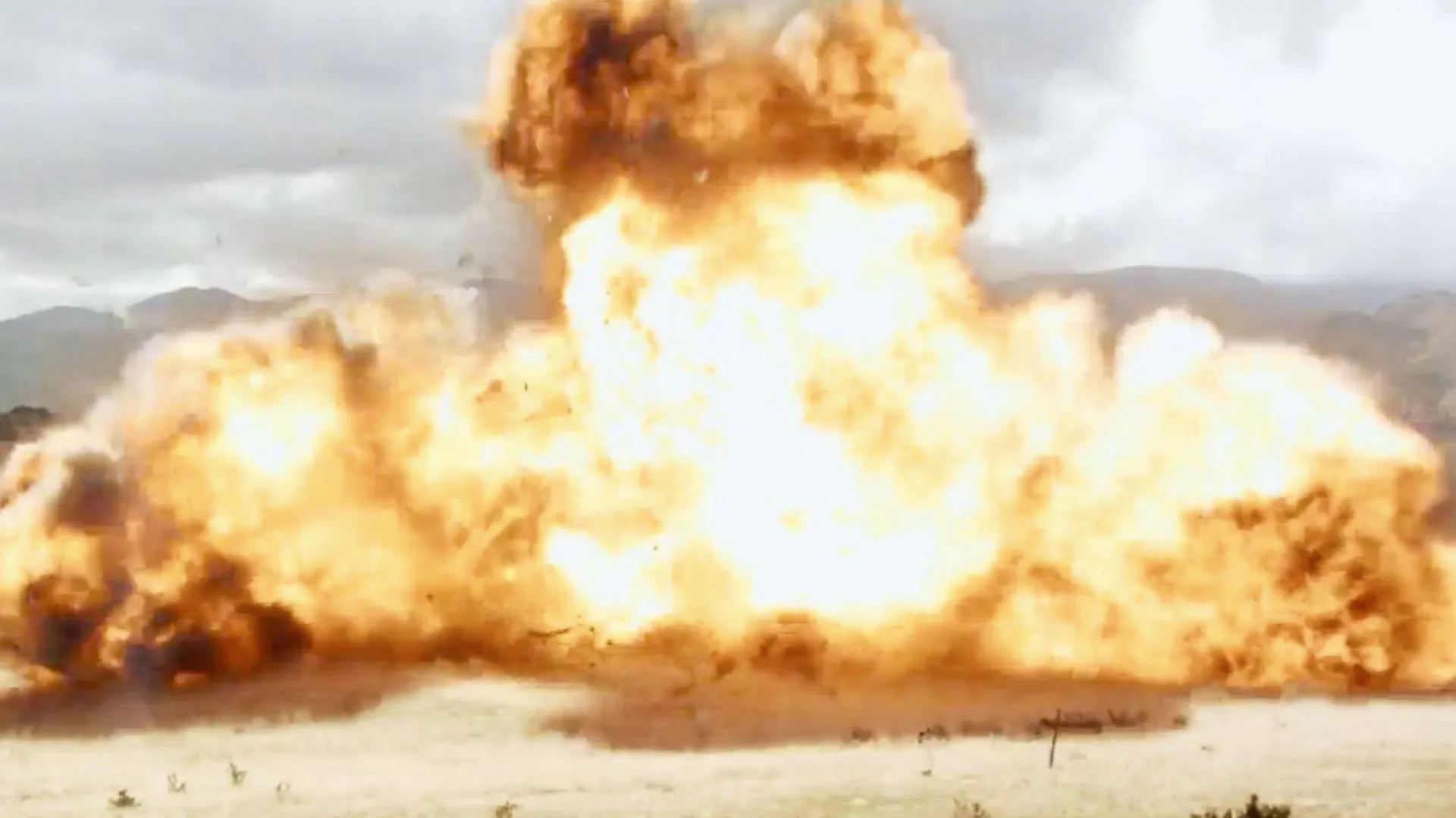 thumbnail - S19:E10 The MythBusters Grand Finale