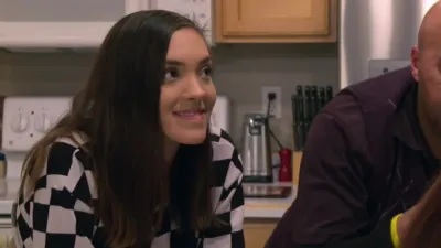 thumbnail - S3:E7 Your Irresponsible, Lowlife Mom