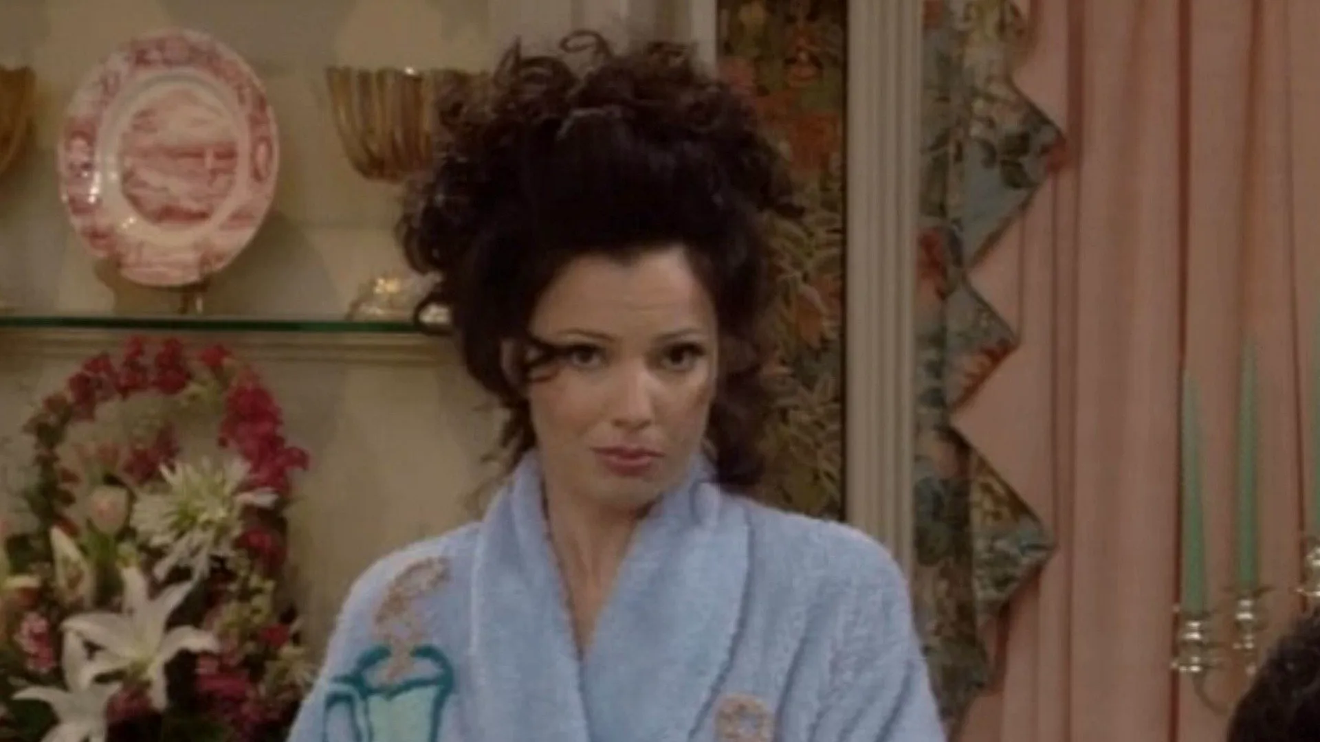 thumbnail - S4:E23 You Bette Your Life
