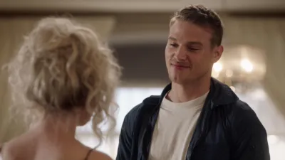 thumbnail - S3:E18 When the Levee Breaks