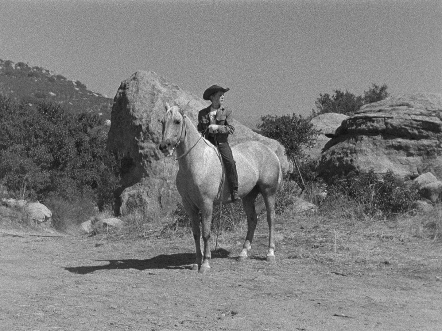 thumbnail - S1:E13 Tragedy!