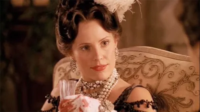 thumbnail - S7:E5 Selfless