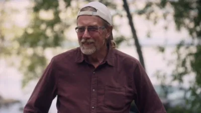 thumbnail - S2:E3 Fishy Automotives