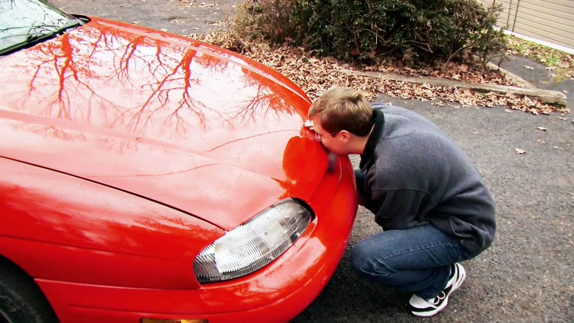 thumbnail - S3:E1 Dating My Car/Baby Powder Addict