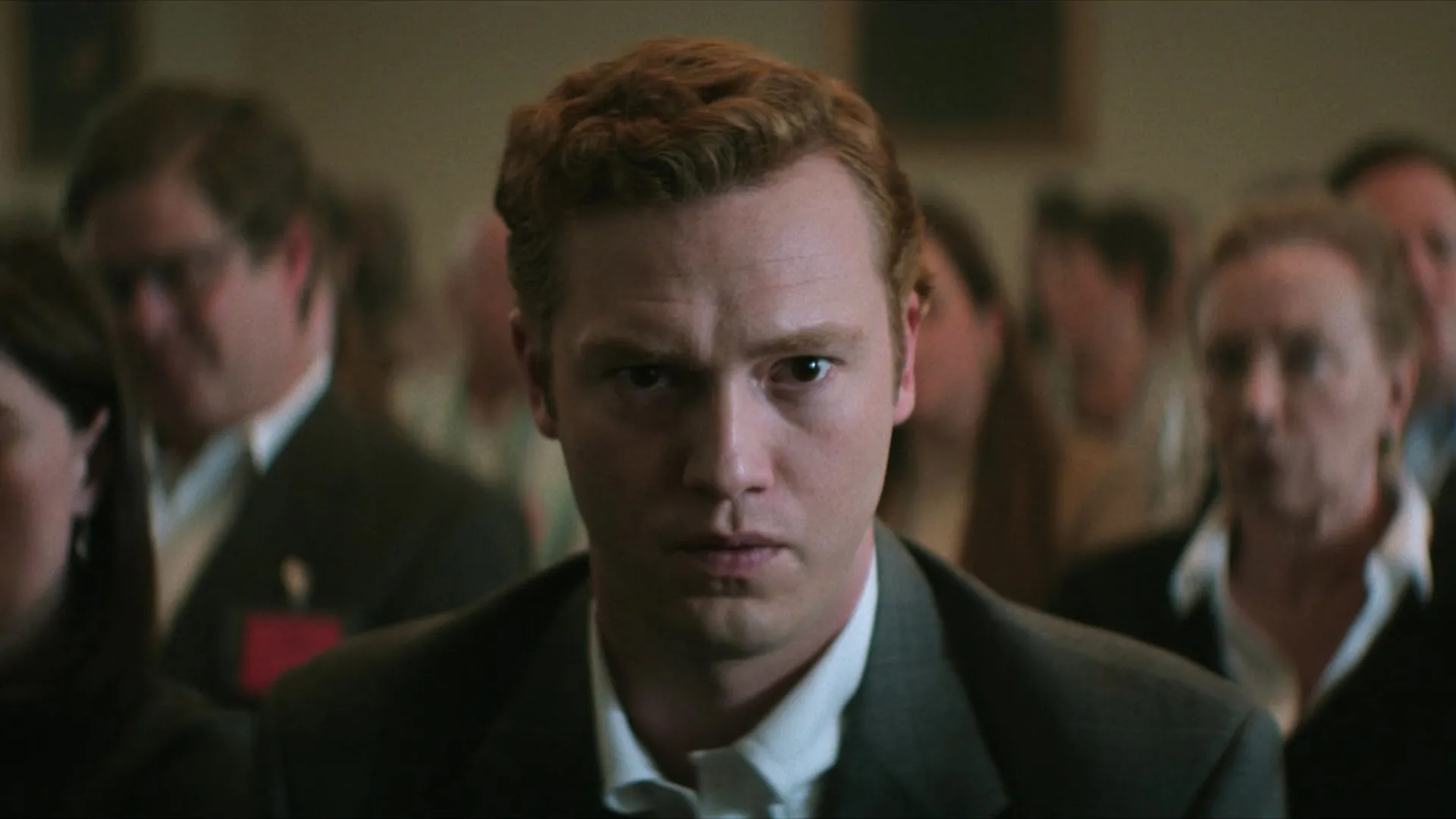 thumbnail - S1:E8 The Man In the Glass