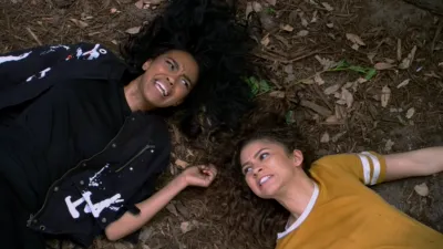 thumbnail - S3:E3 Welcome to the Jungle