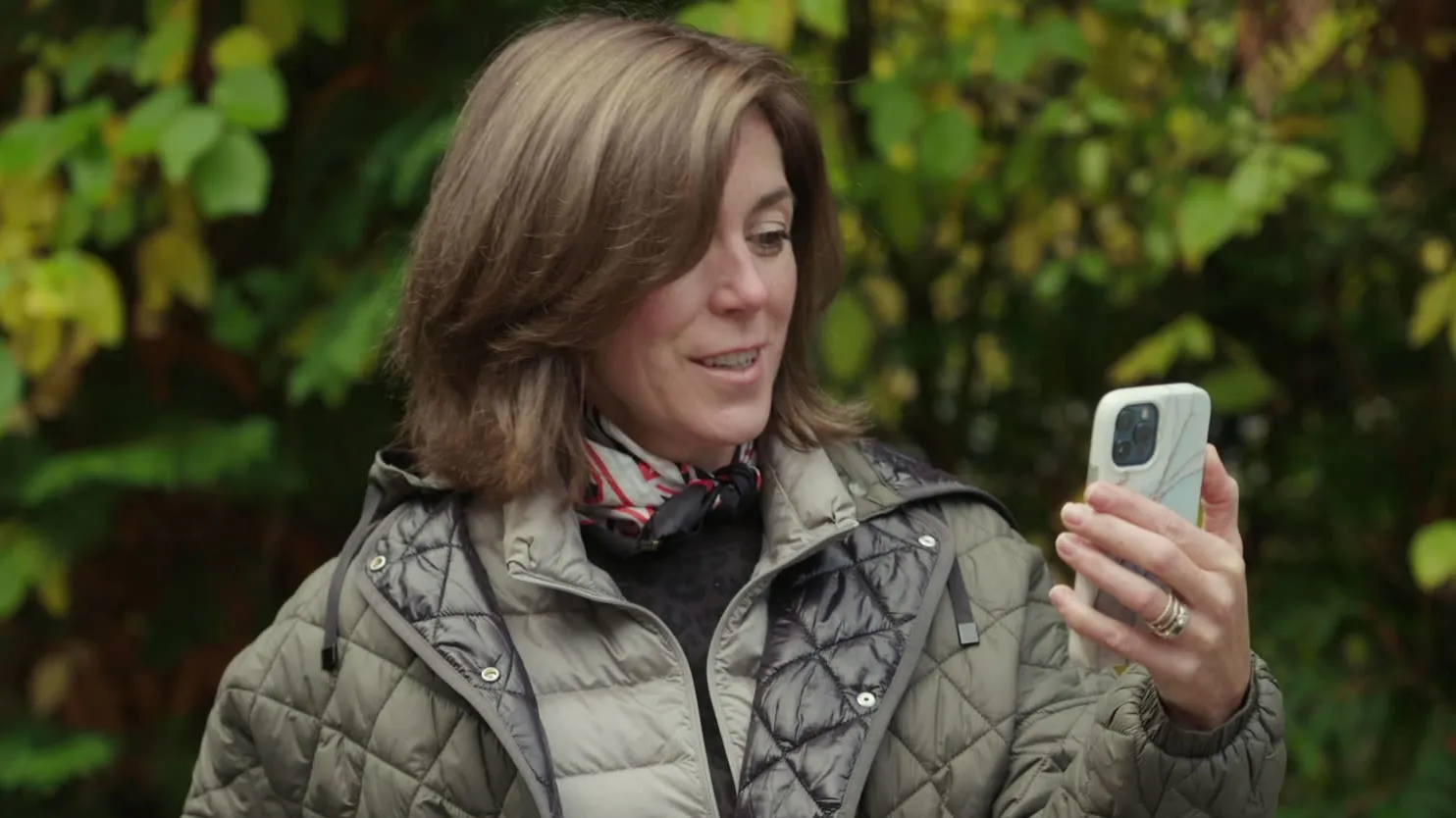 thumbnail - S1:E7 Eat Drink Lounge