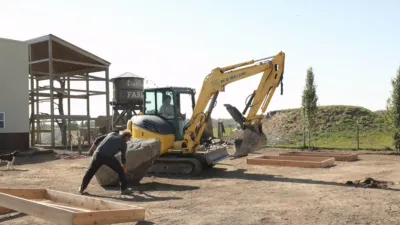 thumbnail - S1:E11 Winter is Coming