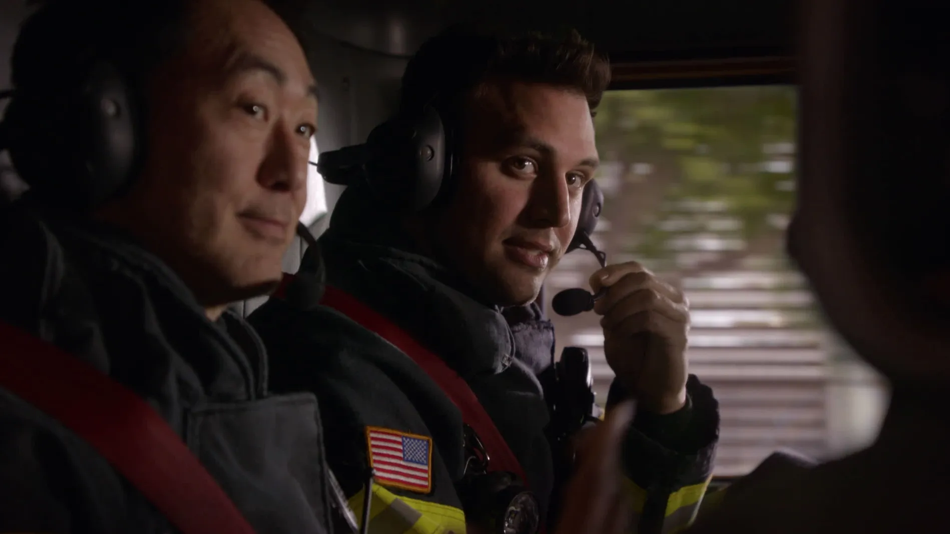 thumbnail - S6:E17 Love is in the Air
