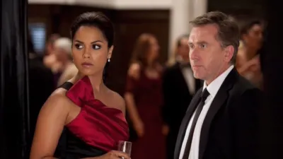 thumbnail - S3:E4 Double Blind