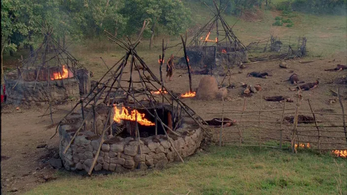 thumbnail - S6:E15 Across the Sea